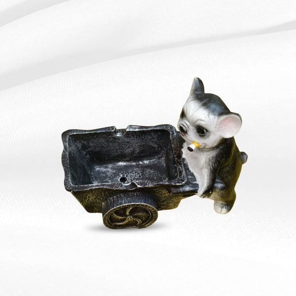 bull dog ash tray
