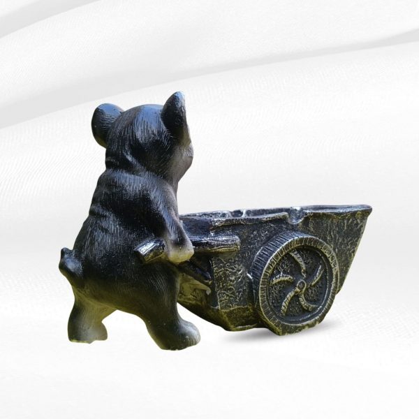 bull dog ash tray